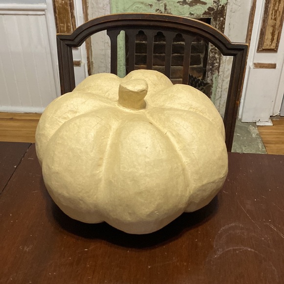 Paper Mache Pumpkin - Picture 3 of 4